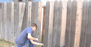 Professional fence repair services in Orlando - Pro Drywall and Home Maintenance